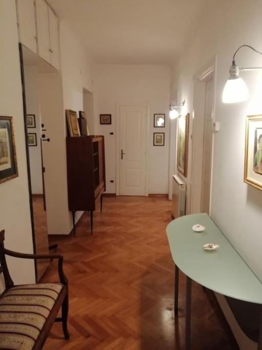 Spacious Attic Apartment Kandler Триест Экстерьер фото