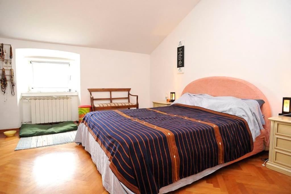 Spacious Attic Apartment Kandler Триест Экстерьер фото